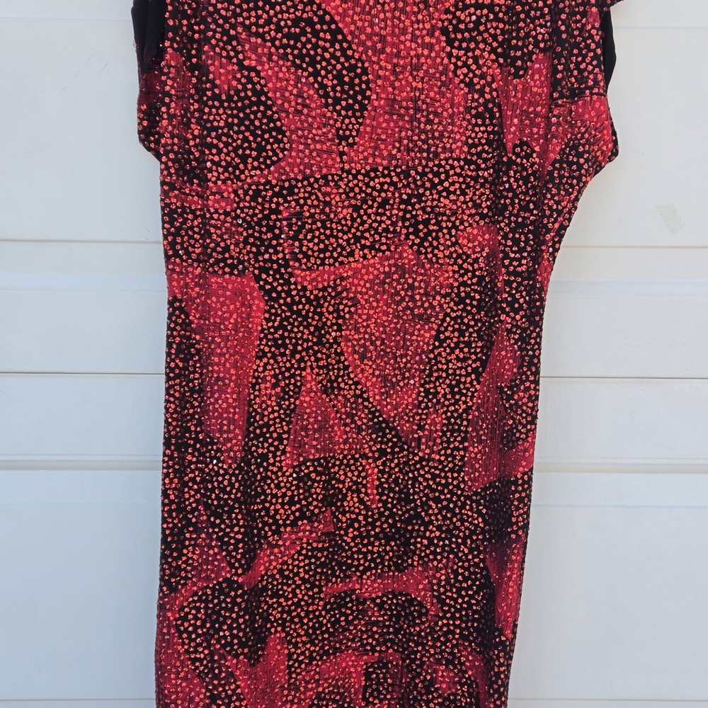 Neiman Marcus Red Black Metallic Cocktail Dress Size 4 Short Sleeve Party - Picture 2 of 11